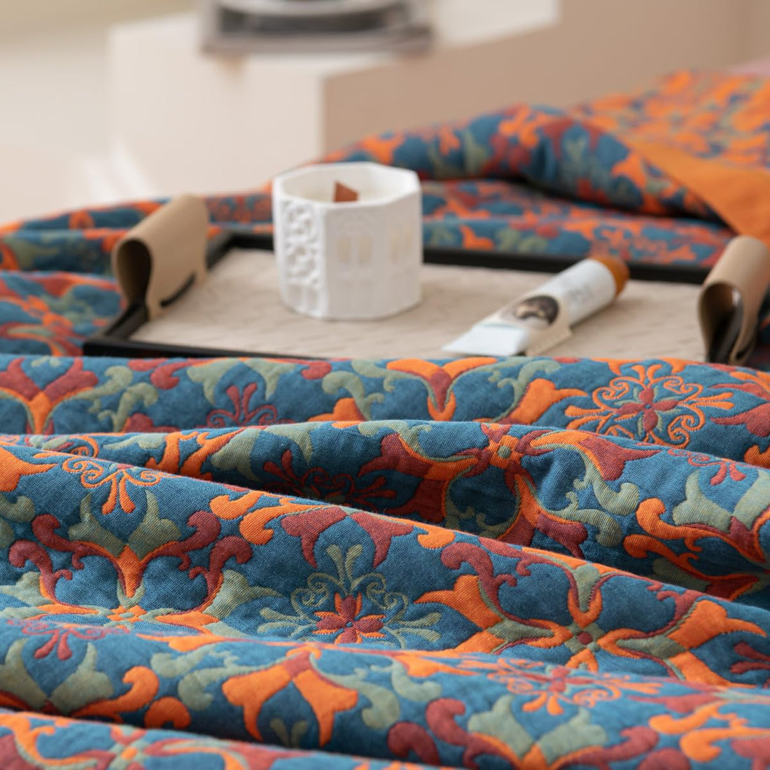 Cotton Jacquard Floral Quilt – King