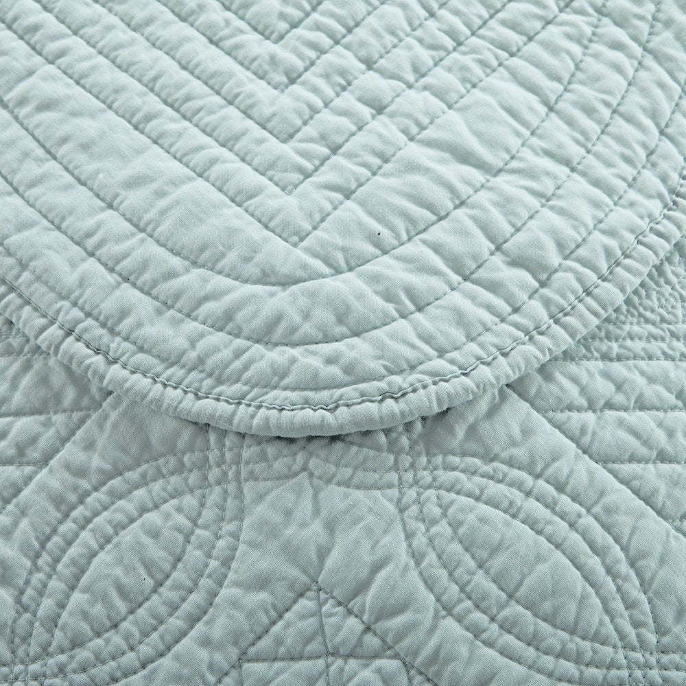 Calla Angel Sage Cotton Quilt – King White