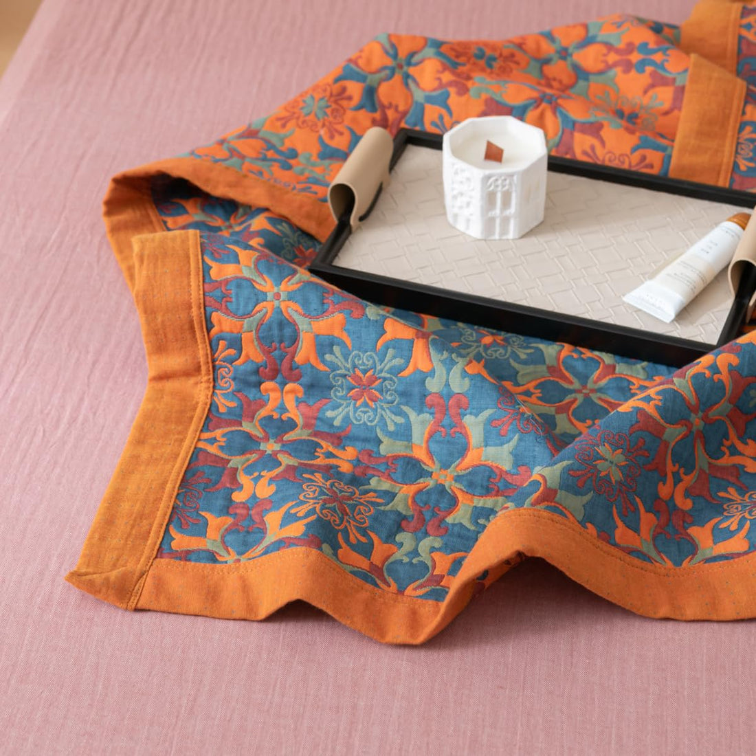 Cotton Jacquard Floral Quilt – King