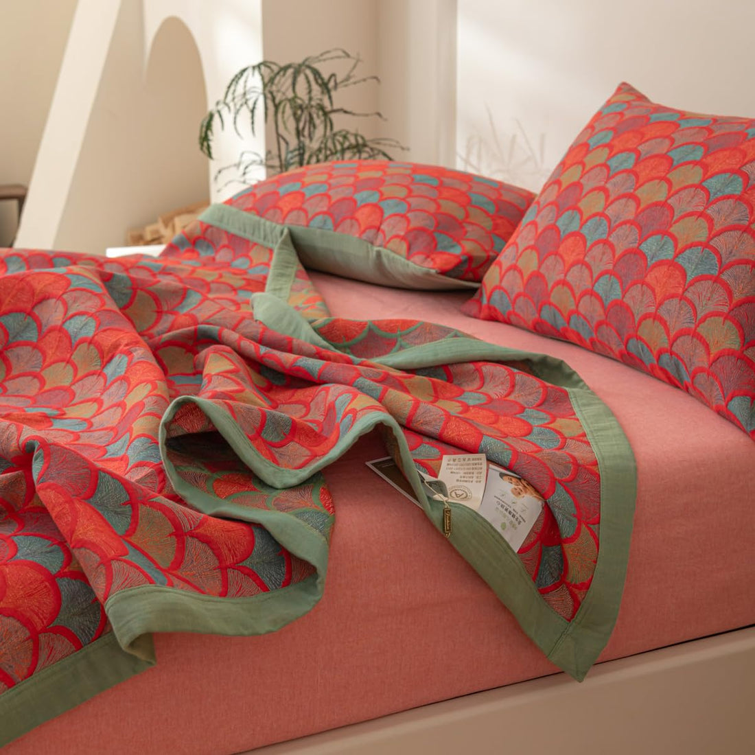 Cotton Jacquard Floral Quilt – King