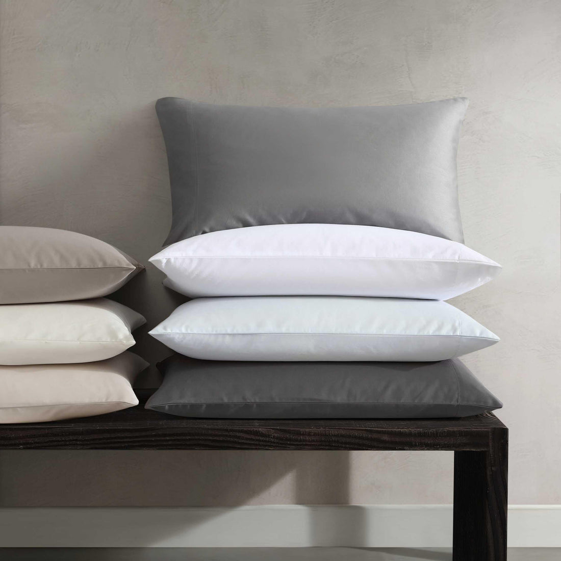 Vera Wang King Sheet Set – 800 TC, Pale Blue