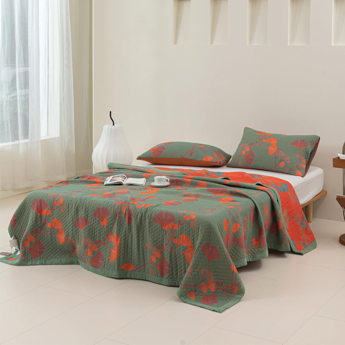 Cotton Jacquard Floral Quilt – King