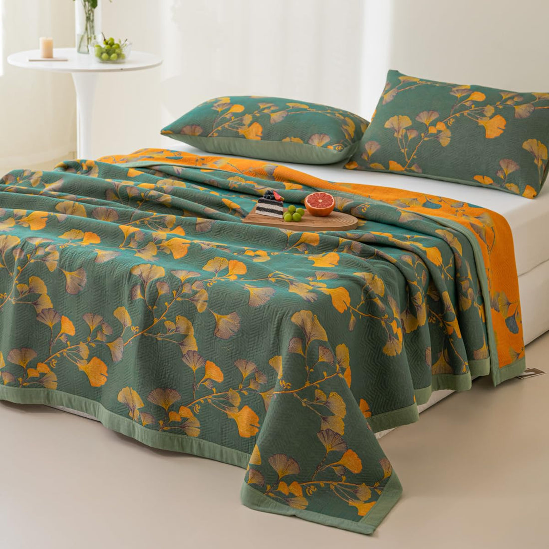 Cotton Jacquard Floral Quilt – King