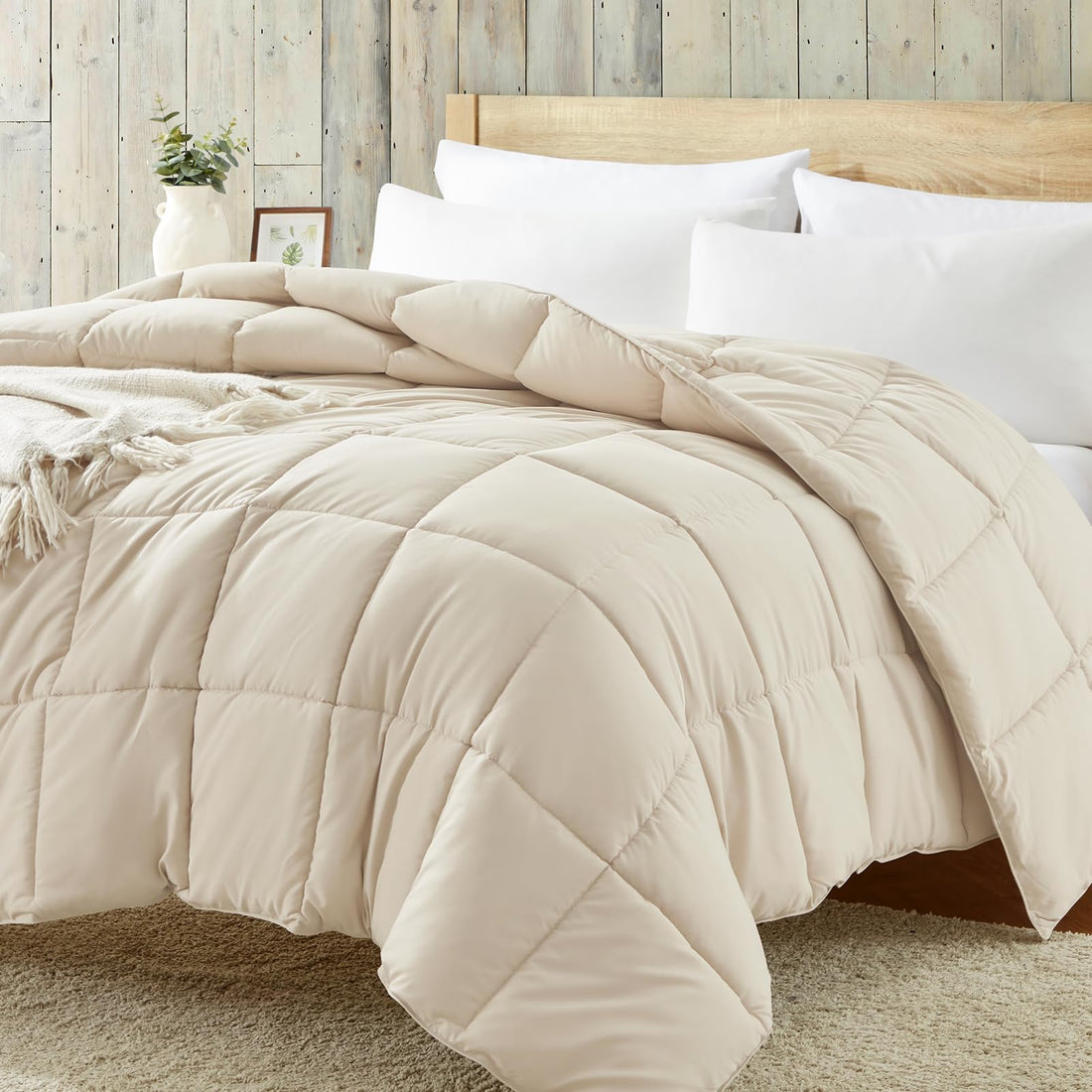 Homelike Moment Queen Comforter – Reversible Grey