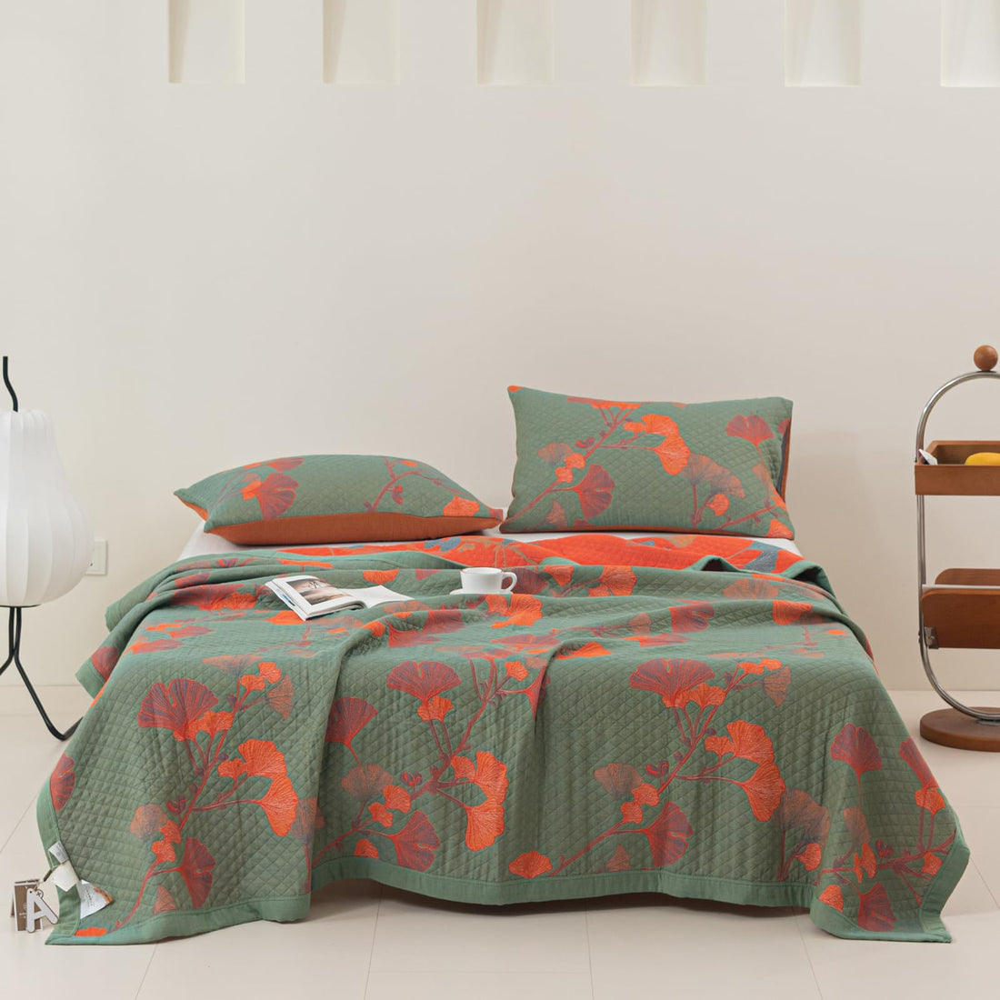 Cotton Jacquard Floral Quilt – King