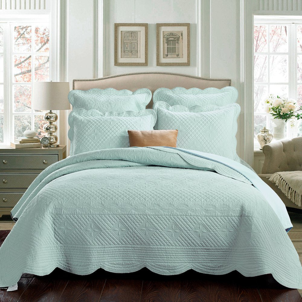 Calla Angel Sage Cotton Quilt – King White
