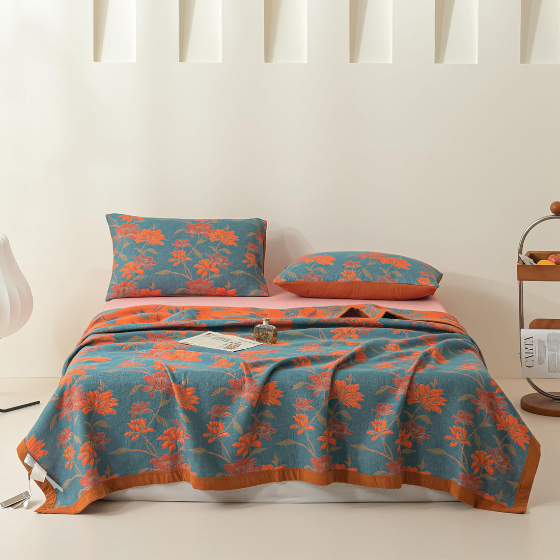 Cotton Jacquard Floral Quilt – King