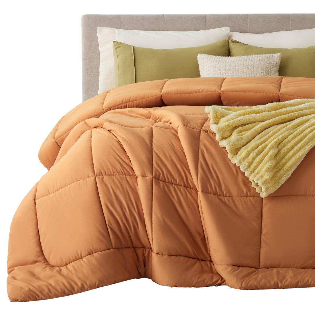 Bedsure Queen Comforter – White Down Alternative