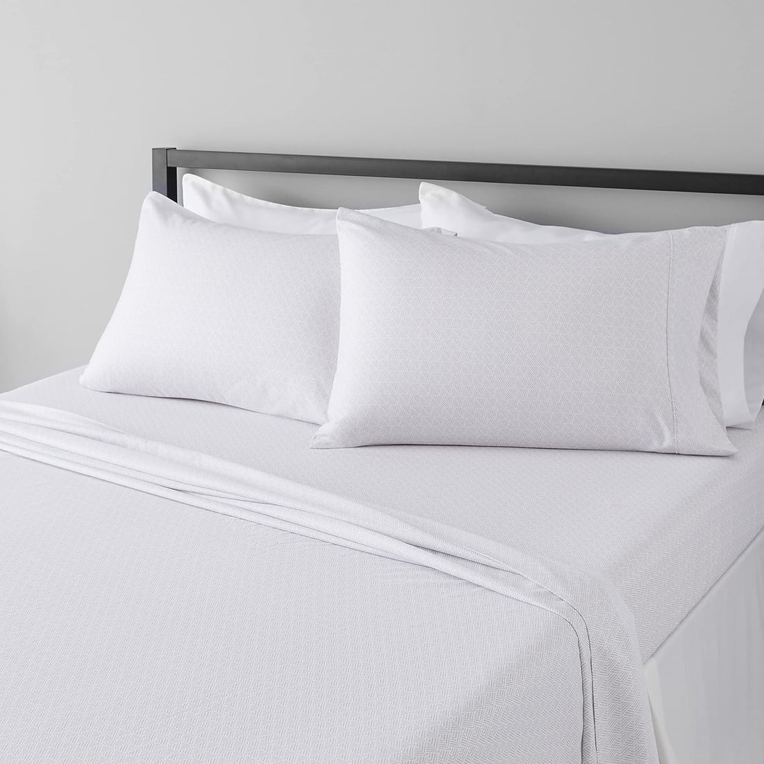 Amazon Basics Twin XL Sheet Set – Gray