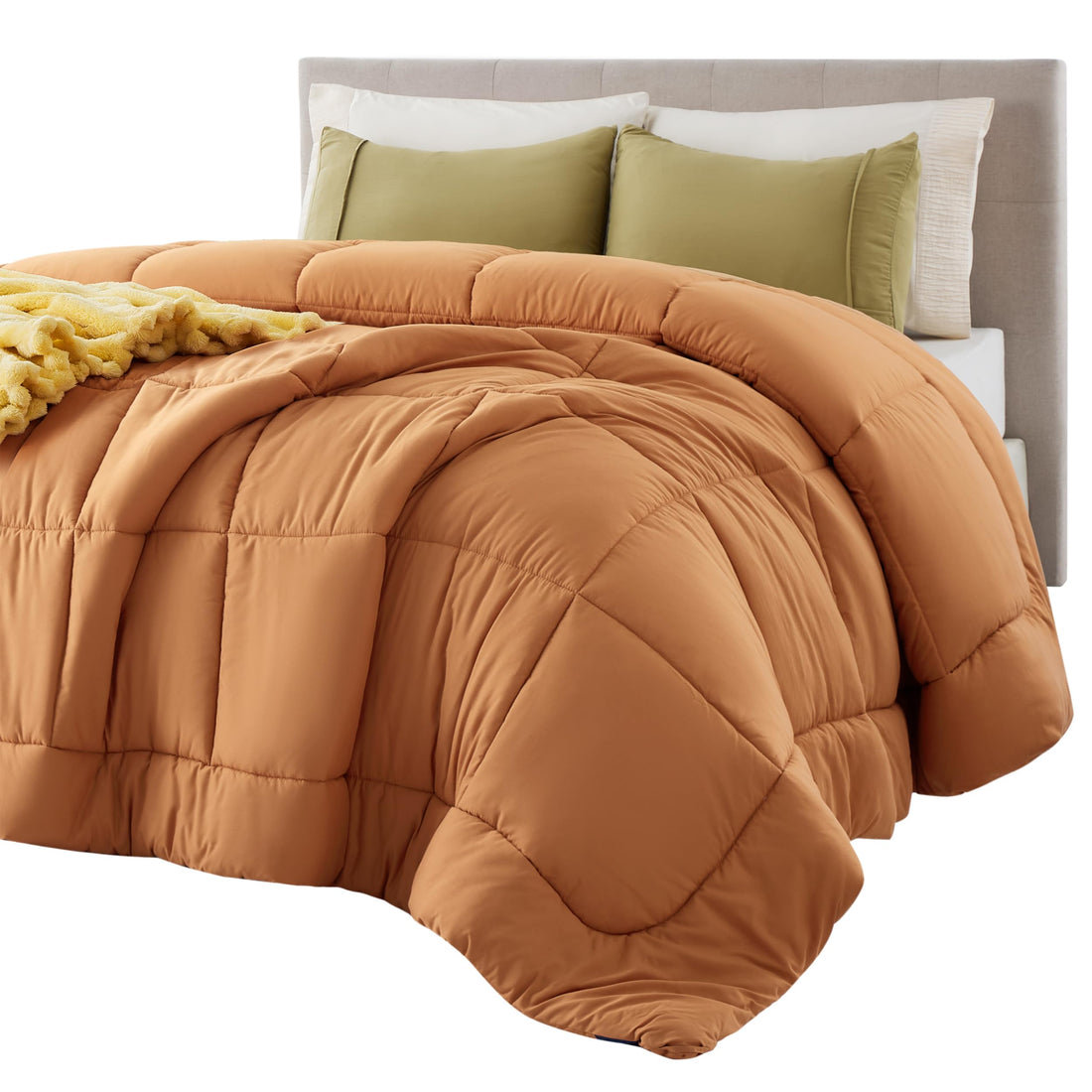 Bedsure Queen Comforter – White Down Alternative