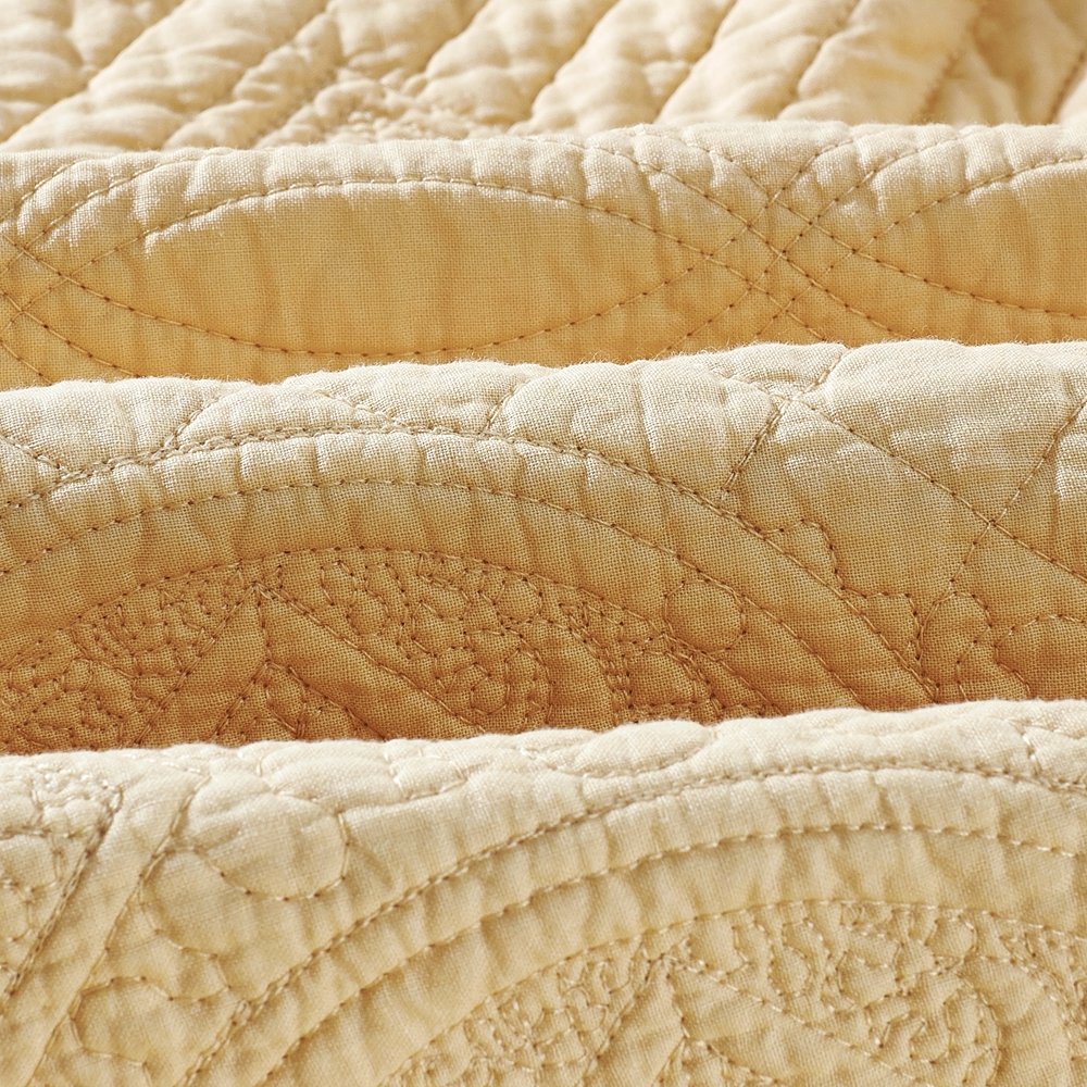 Calla Angel Sage Cotton Quilt – King White