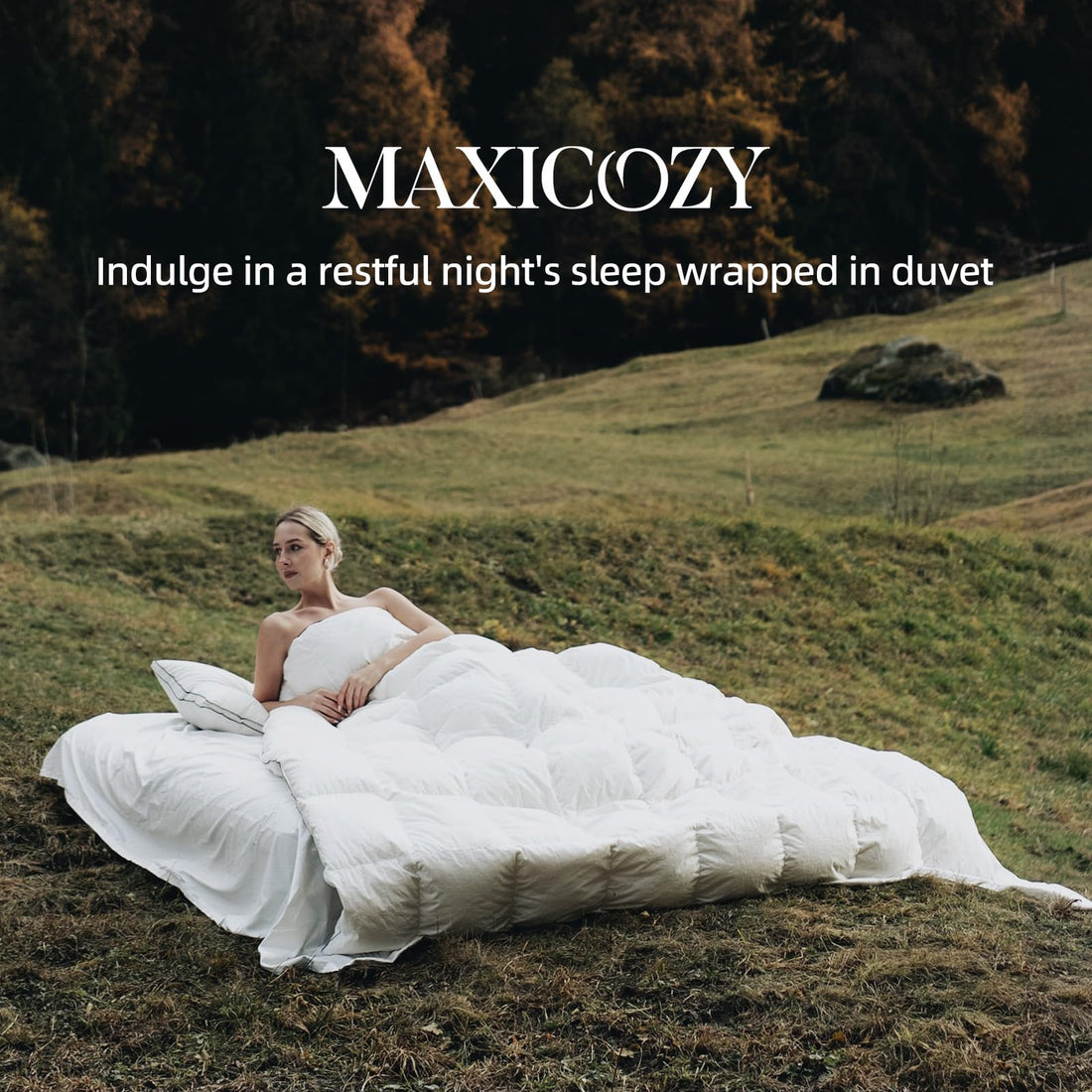 MAXICOZY King Comforter – White