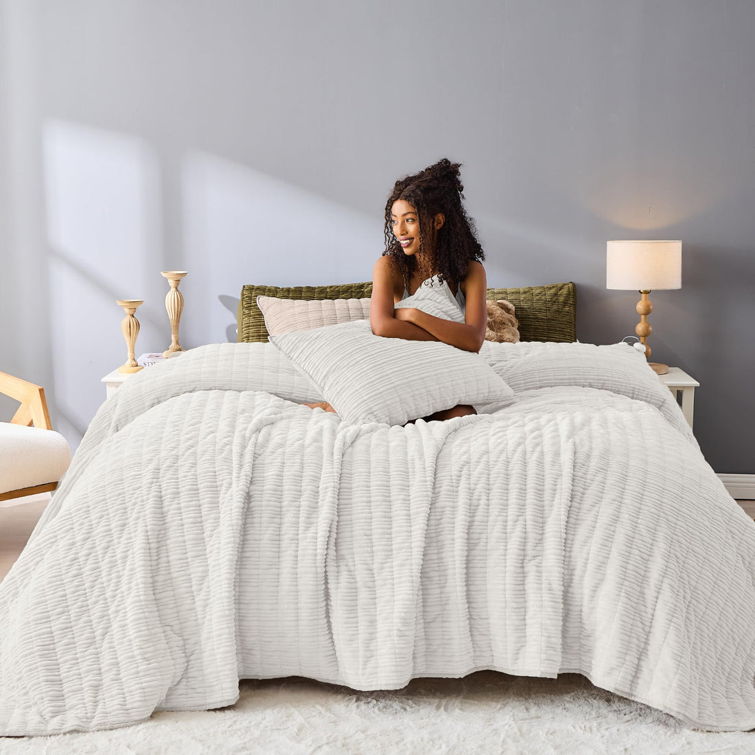 Velvet Striped Quilt – Queen Green