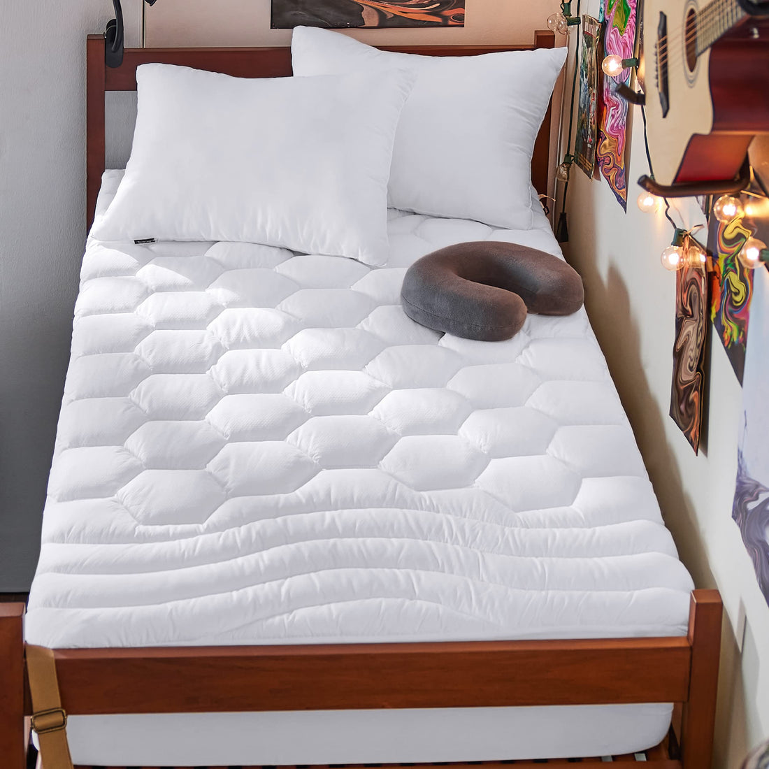 Bedsure Twin XL Mattress Pad – White