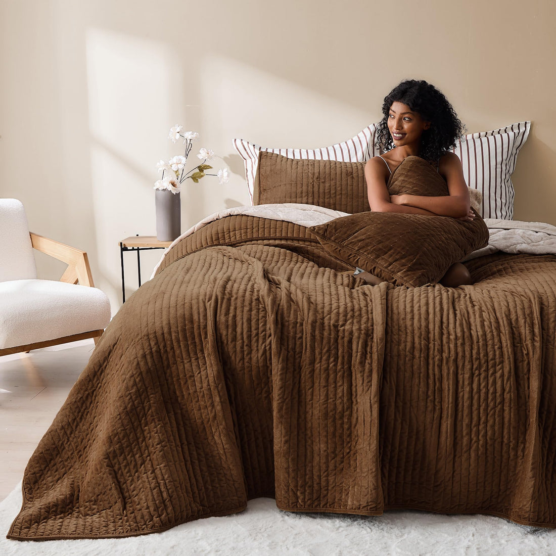 Velvet Striped Quilt – Queen Green