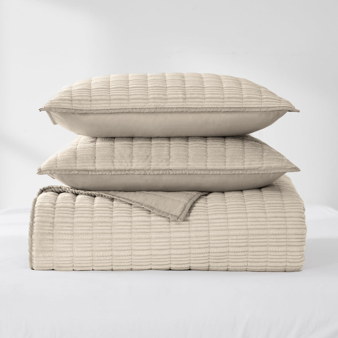 Velvet Striped Quilt – Queen Green
