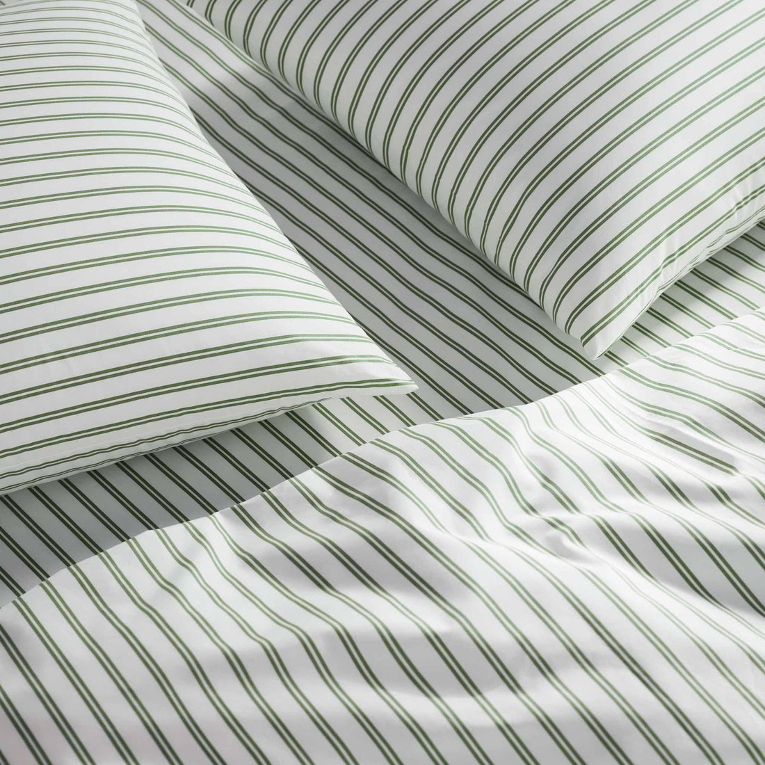 Brooklinen Sateen Sheet Set – Queen, Cream