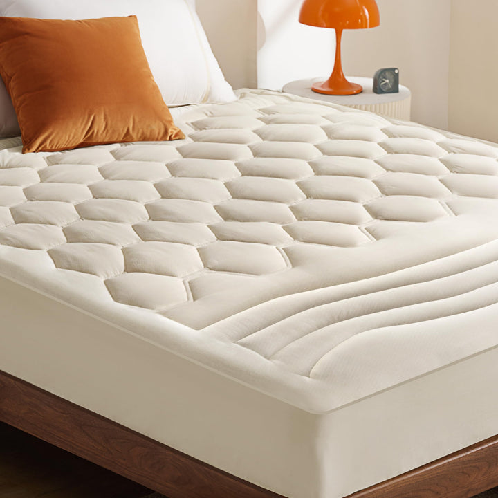 Bedsure Twin XL Mattress Pad – White