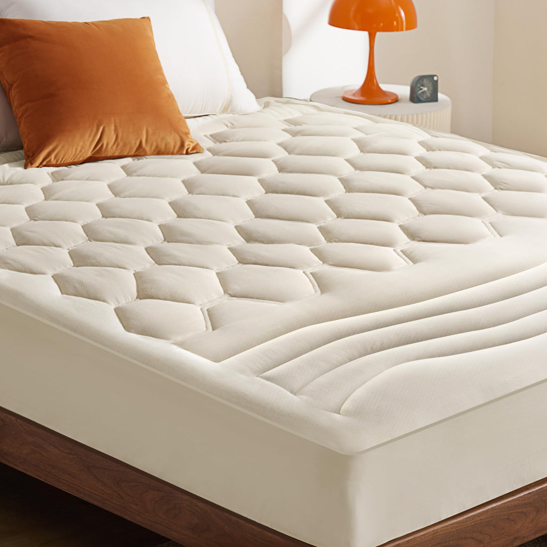 Bedsure Twin XL Mattress Pad – White