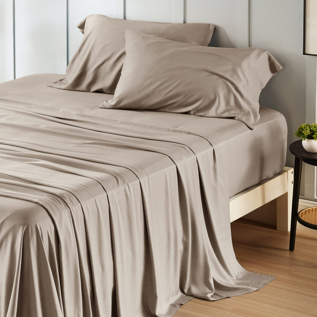 Bedsure King Cooling Bamboo Sheets – Light Beige