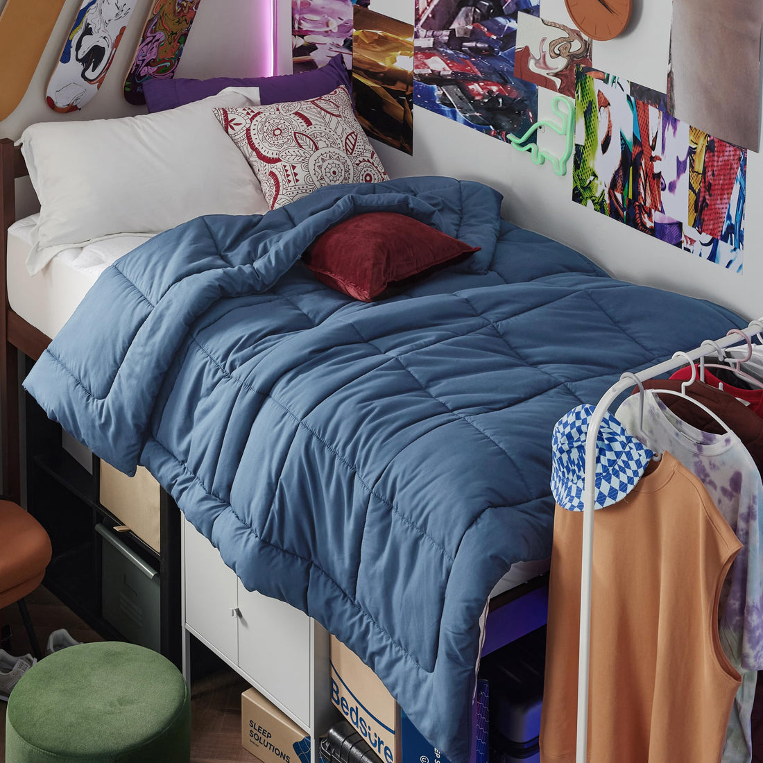 Bedsure Queen Comforter – White Down Alternative
