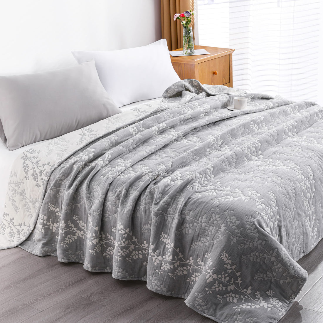 NTBAY Cotton Muslin Quilt – Queen Gray