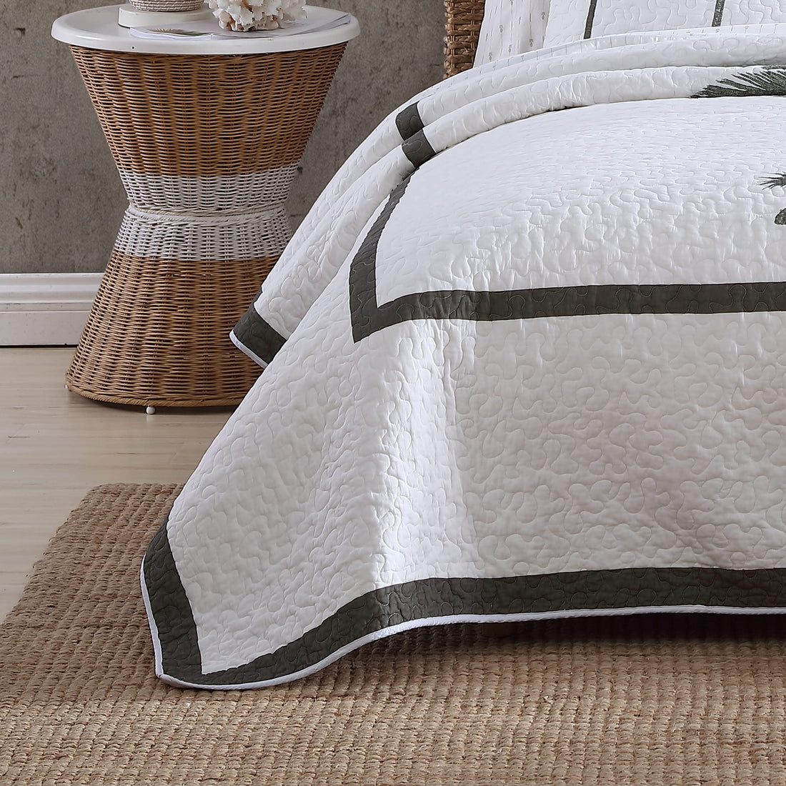 Tommy Bahama Palm Island Quilt
