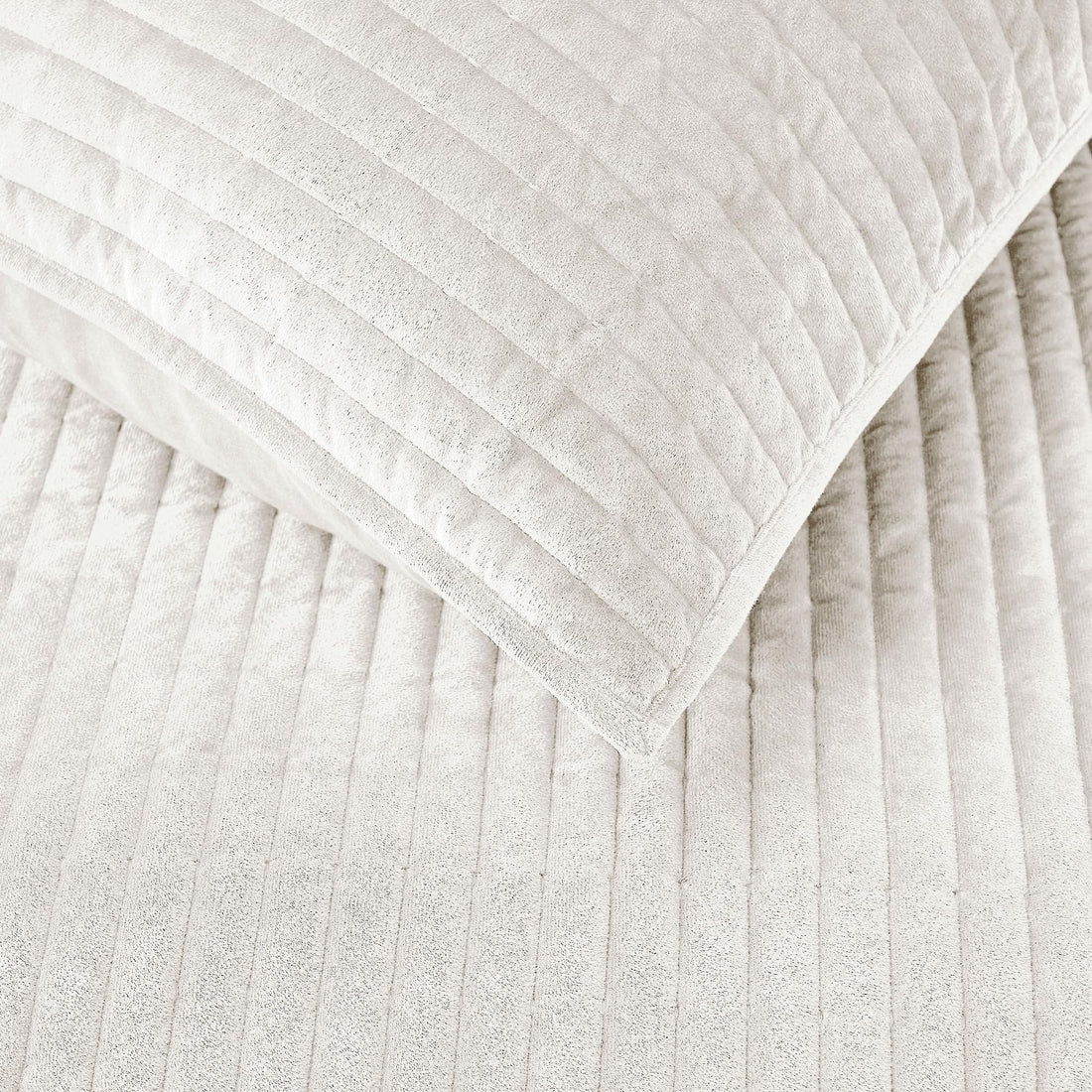 Velvet Striped Quilt – Queen Green