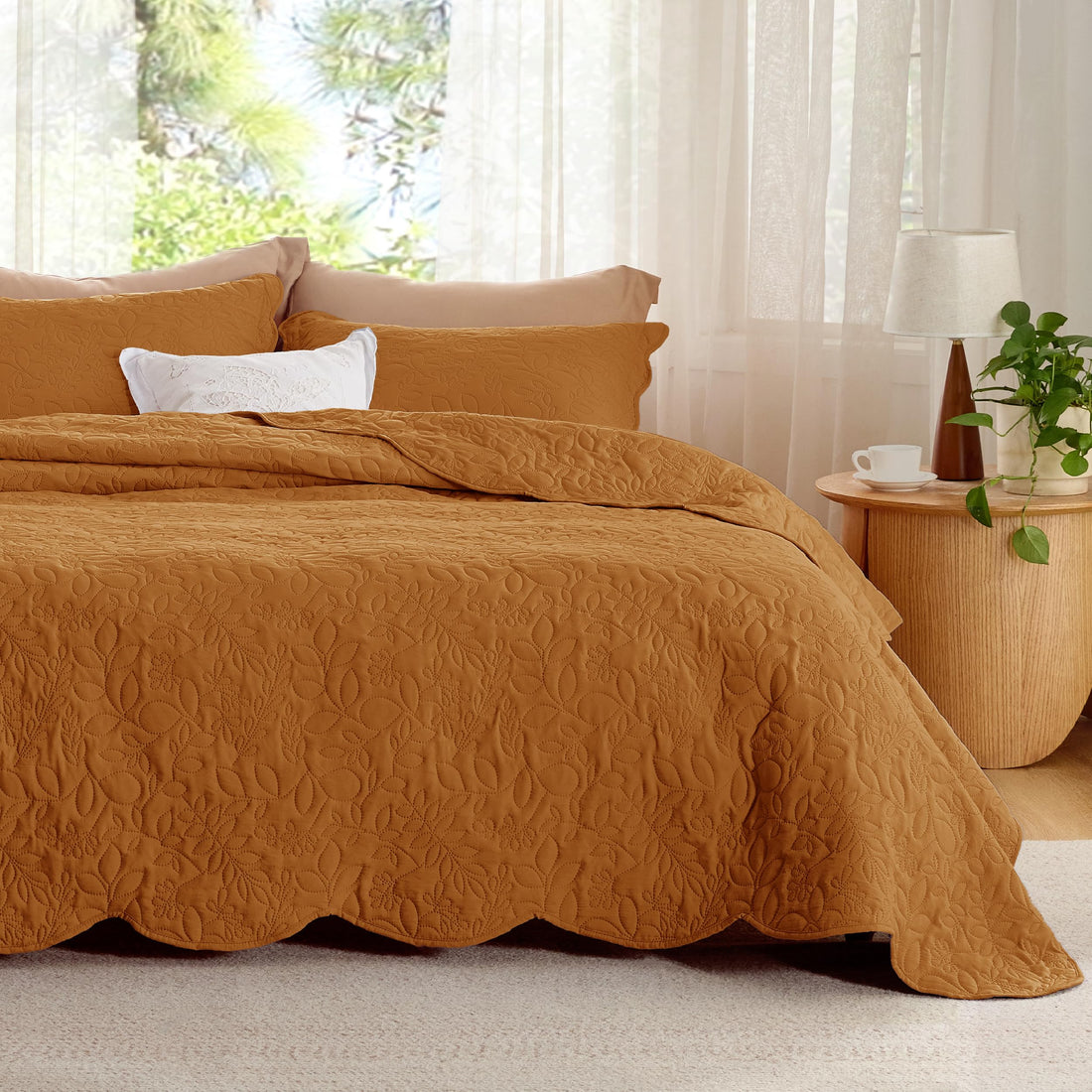 Bedsure Queen Quilt Set – White