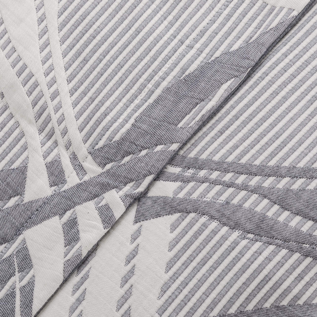 NTBAY Cotton Muslin Quilt – Queen Gray